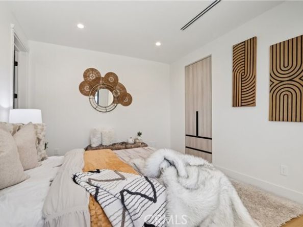 18200 Sheffield Lane, Porter Ranch (los Angeles) CA 91326
