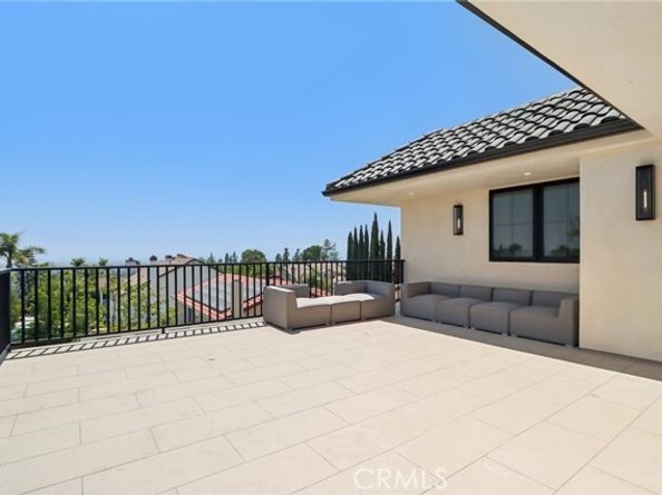 18200 Sheffield Lane, Porter Ranch (los Angeles) CA 91326