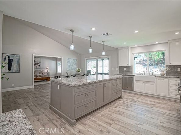6171 Jared Court, Woodland Hills (los Angeles) CA 91367