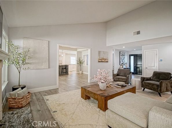 6171 Jared Court, Woodland Hills (los Angeles) CA 91367