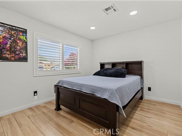 21326 Romar Street, Chatsworth (los Angeles) CA 91311
