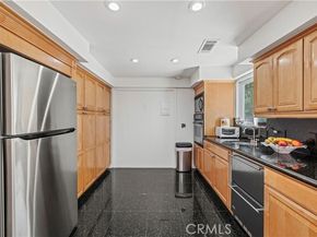 21326 Romar Street, Chatsworth (los Angeles) CA 91311