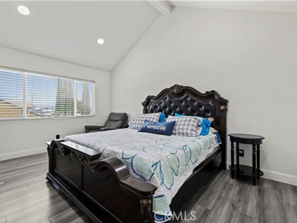 21326 Romar Street, Chatsworth (los Angeles) CA 91311