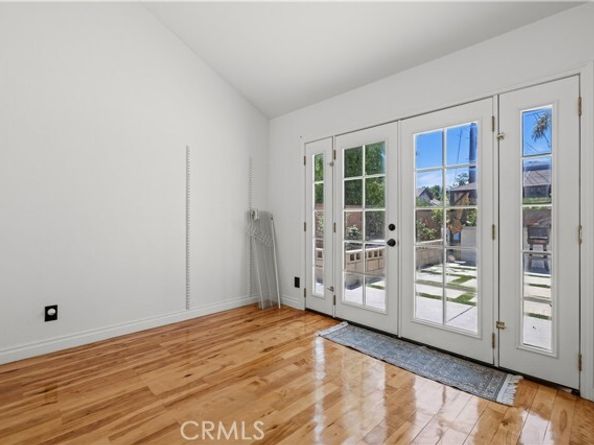 21326 Romar Street, Chatsworth (los Angeles) CA 91311