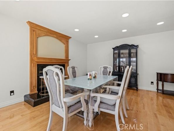 21326 Romar Street, Chatsworth (los Angeles) CA 91311