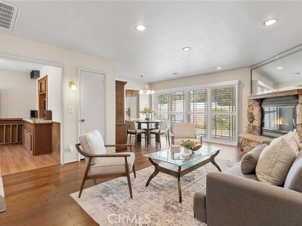 22513 Welby Way, West Hills (los Angeles) CA 91307