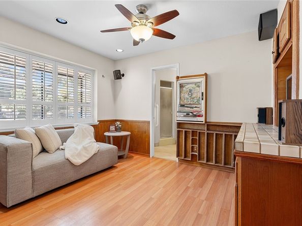22513 Welby Way, West Hills (los Angeles) CA 91307