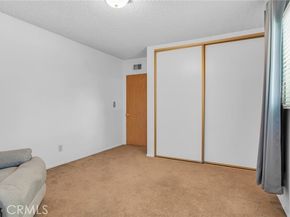 18944 Prairie Street, Northridge (los Angeles) CA 91324