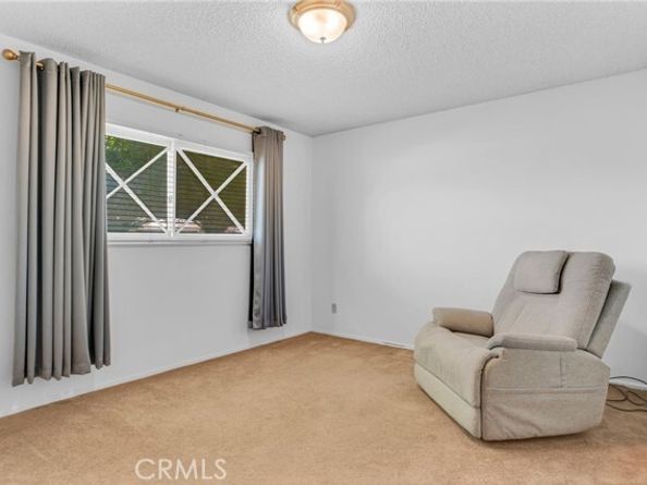 18944 Prairie Street, Northridge (los Angeles) CA 91324