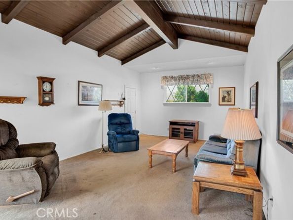 18944 Prairie Street, Northridge (los Angeles) CA 91324