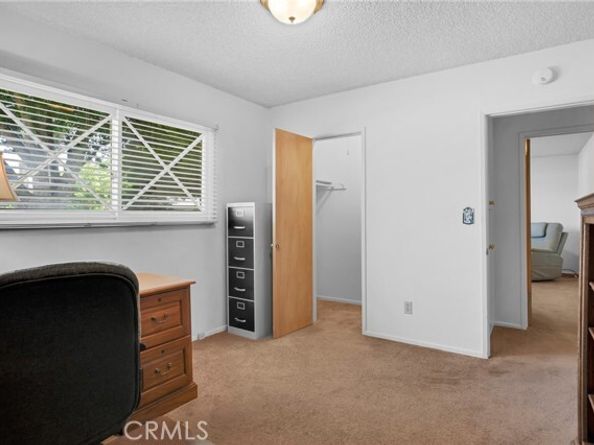18944 Prairie Street, Northridge (los Angeles) CA 91324