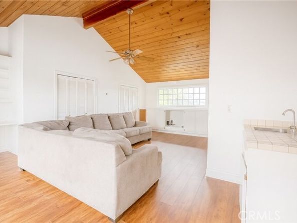 18351 San Fernando Mission Boulevard, Porter Ranch (los Angeles) CA 91326