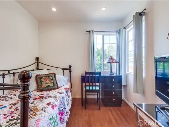 10745 Tujunga Canyon Boulevard, Tujunga (los Angeles) CA 91042
