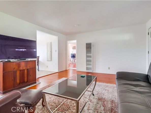 10745 Tujunga Canyon Boulevard, Tujunga (los Angeles) CA 91042