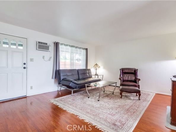 10745 Tujunga Canyon Boulevard, Tujunga (los Angeles) CA 91042