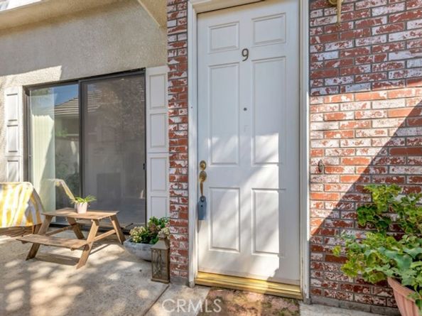 10201 Mason Avenue 9, Chatsworth (los Angeles) CA 91311