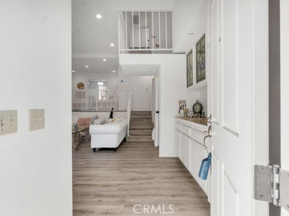 10201 Mason Avenue 9, Chatsworth (los Angeles) CA 91311