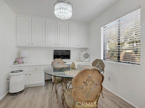 10201 Mason Avenue 9, Chatsworth (los Angeles) CA 91311