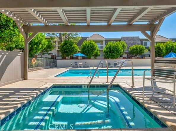 10201 Mason Avenue 9, Chatsworth (los Angeles) CA 91311