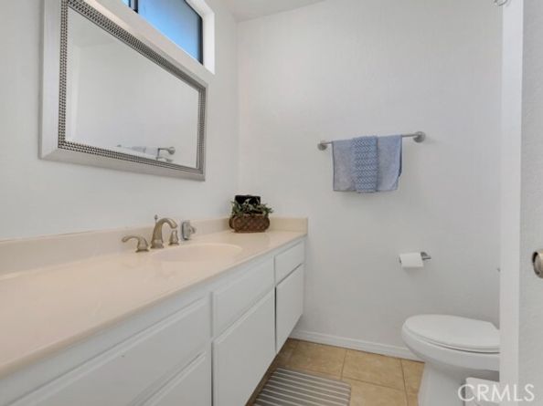 10201 Mason Avenue 9, Chatsworth (los Angeles) CA 91311