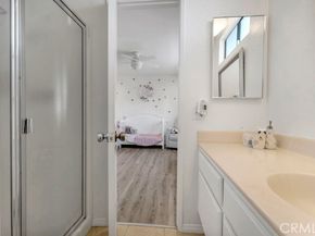 10201 Mason Avenue 9, Chatsworth (los Angeles) CA 91311