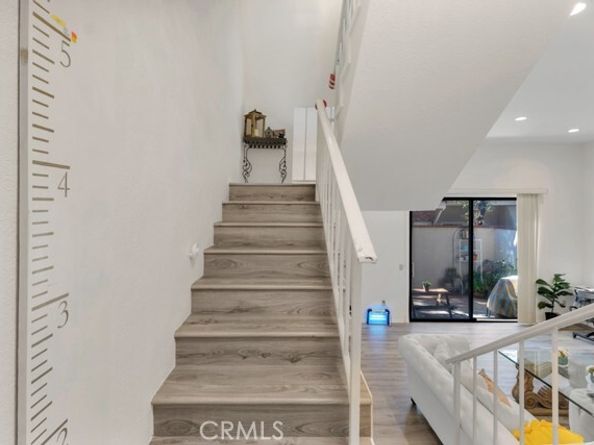 10201 Mason Avenue 9, Chatsworth (los Angeles) CA 91311