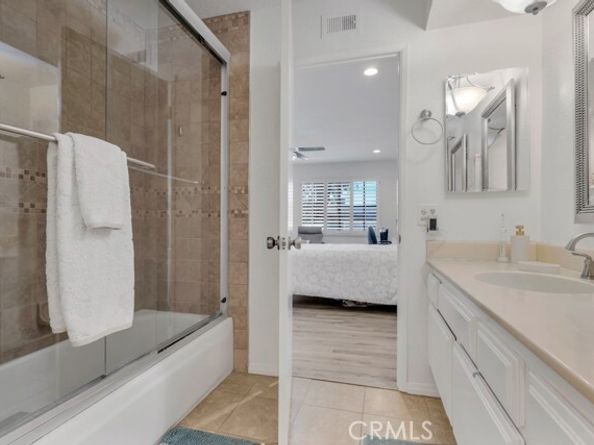 10201 Mason Avenue 9, Chatsworth (los Angeles) CA 91311