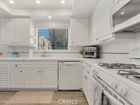 10201 Mason Avenue 9, Chatsworth (los Angeles) CA 91311