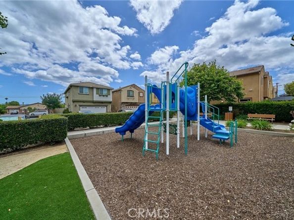 21125 Ingomar Court, Canoga Park (los Angeles) CA 91304