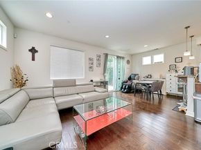 21125 Ingomar Court, Canoga Park (los Angeles) CA 91304