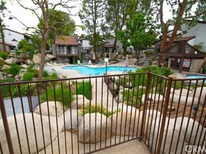 6275 Canoga Avenue 73, Woodland Hills (los Angeles) CA 91367