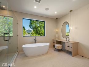 16728 Morrison Street, Encino (los Angeles) CA 91436