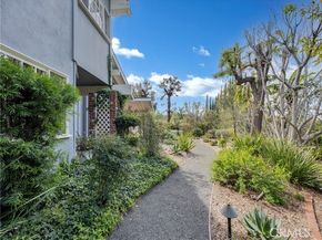 4524 Deanwood, Woodland Hills (los Angeles) CA 91364