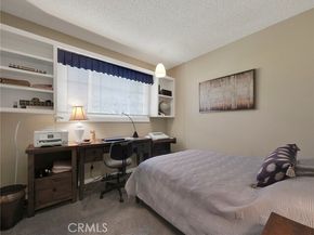 4524 Deanwood, Woodland Hills (los Angeles) CA 91364