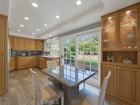 4524 Deanwood, Woodland Hills (los Angeles) CA 91364