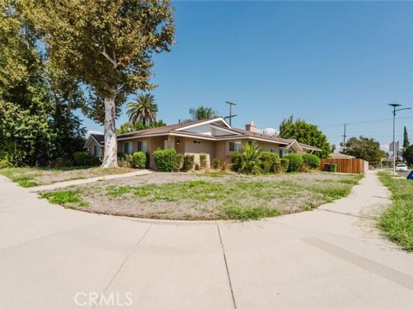 10500 Dempsey Avenue, Granada Hills (los Angeles) CA 91344