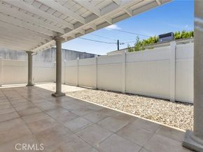 6015 Laurelgrove Avenue, North Hollywood (los Angeles) CA 91606