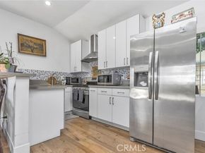 6015 Laurelgrove Avenue, North Hollywood (los Angeles) CA 91606