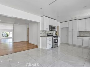 6015 Laurelgrove Avenue, North Hollywood (los Angeles) CA 91606