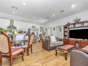 6015 Laurelgrove Avenue, North Hollywood (los Angeles) CA 91606