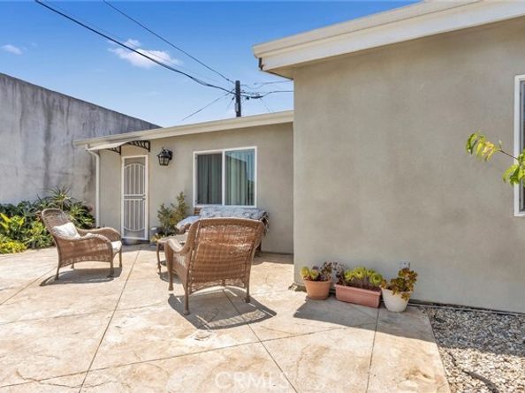 6015 Laurelgrove Avenue, North Hollywood (los Angeles) CA 91606