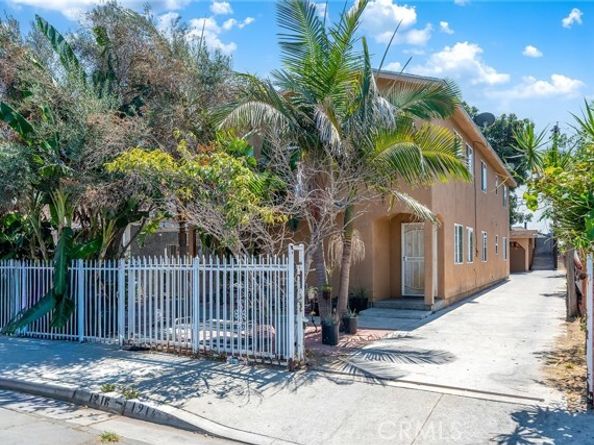 1214 E -1216 E 66th, Los Angeles CA 90001