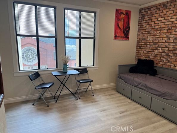 315 W 3rd 5A, Long Beach CA 90802