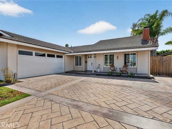 20682 Hopetown, Huntington Beach CA 92646