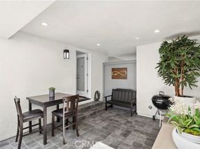 712 Marguerite Avenue, Corona Del Mar (newport Beach) CA 92625