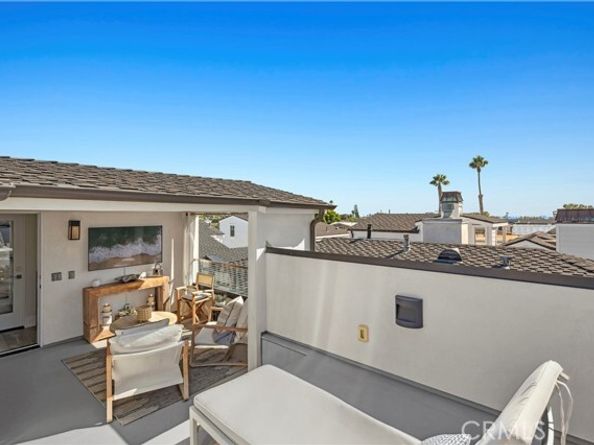 712 Marguerite Avenue, Corona Del Mar (newport Beach) CA 92625