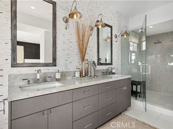 712 Marguerite Avenue, Corona Del Mar (newport Beach) CA 92625