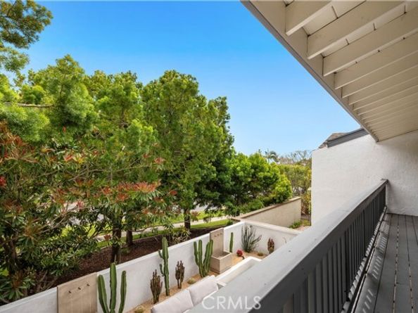 11 Mainsail Drive, Corona Del Mar (newport Beach) CA 92625