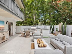 11 Mainsail Drive, Corona Del Mar (newport Beach) CA 92625