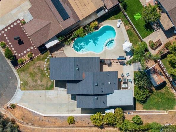 827 Bayberry Ct., San Marcos CA 92069